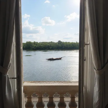Vue Imprenable Sur La Loire !!!