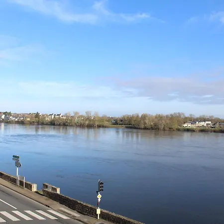 Vue Imprenable Sur La Loire !!! *